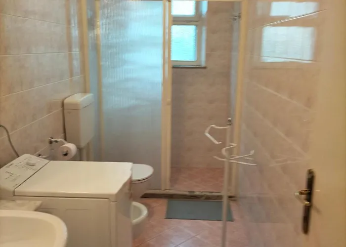 Casa Licanio Nyaraló *